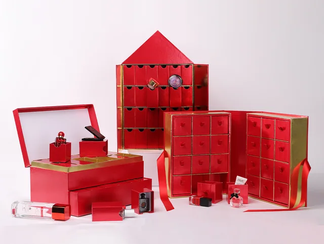 Advent calendar packaging example: ADVENT CALENDAR BOX IN 2023 PANTONE COLOR
