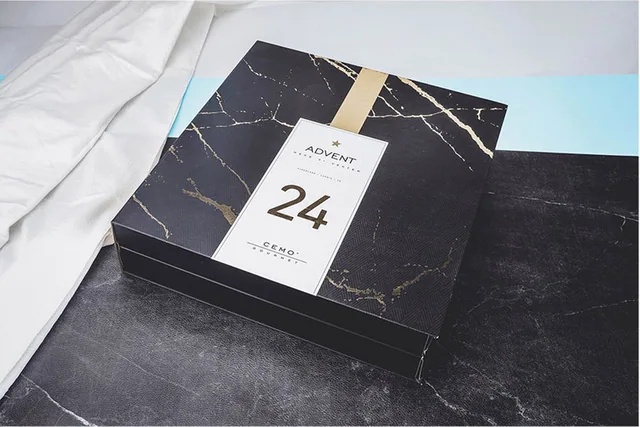 Advent calendar packaging example: CALENDAR BOX WITH BLISTER
