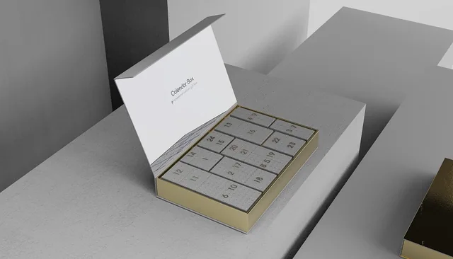 Advent calendar packaging example: FLIP CALENDAR BOX WITH MIRROR